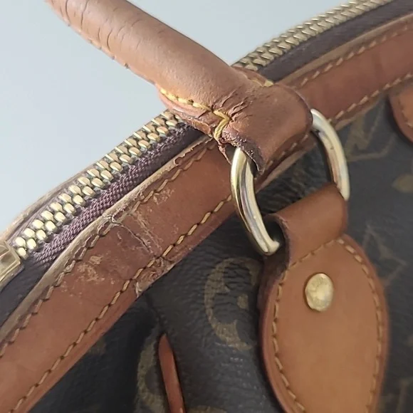 Louis Vuitton Brown Monogram Shoulder Bag - Picture 3 of 16